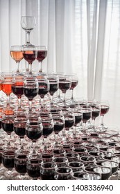 Wine Glass Pyramid, Red Wine