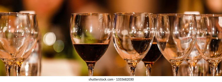 Wine glasses table