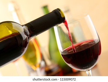  Wine Pour