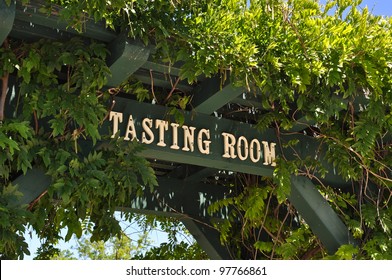 Wine Tasting Room Sign