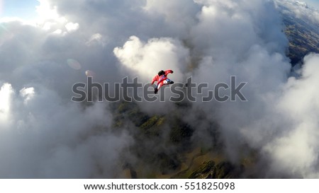 wingsuit skydive