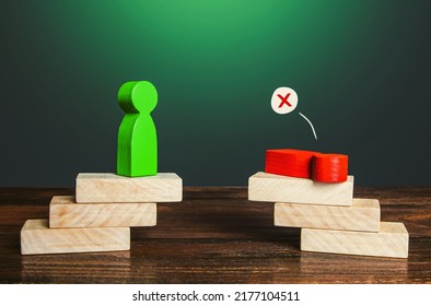 Winning a verbal confrontation dispute. Victory over opponent. Conflict resolution. Defeated enemy. Counterarguments in a dispute. Oratory speaking and negotiation Skills. Diplomacy and politics.