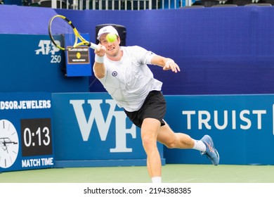 WINSTON-SALEM, NC, USA - AUGUST 25: Botic Van De Zandschulp Plays Benjamin Bonzi In The Quarterfinals On August 25, 2022 At The Winston-Salem Open In Winston-Salem, North Carolina.