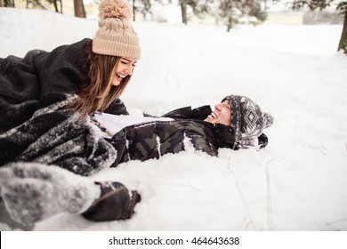 Winter. Winter Love Story. Love Story Of A Young Couple In The Winter. Winter Emotions, Winter Holidays And The Joy Of Snow. Winter - Best Time For Fun