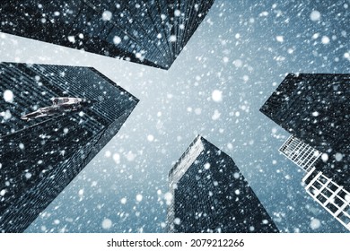 Winter In New York City. Falling Snow In NYC. Winter Manhattan In The Snowfall