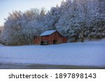 Winter snow countryside landacpe in rural northeastern Tennessee
