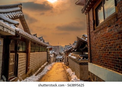 Winter Snow On Rooftop At Bukchon Hanok Village Seoul Tower South Korea