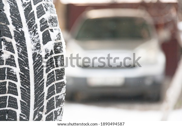 Winter tires time to change, replacement of tires\
for the season