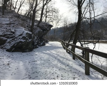 Winter Weather On The Schuylkill River Trail. 