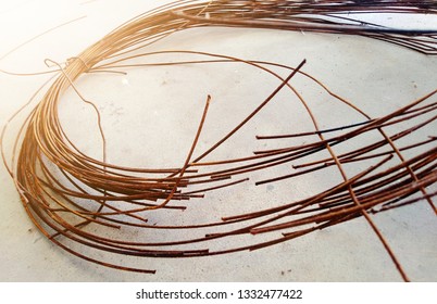  wire fasten  Circle