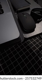 Wireless Mouse with LED light and Huawei Smartwatch FIT SE 