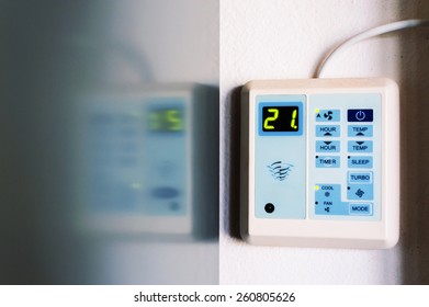 Wireless Thermostat For Ambient Temperature Control .