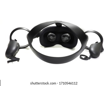 Wireless virtual reality headset and controllers for gaming - Powered by Shutterstock - Get 15% off with code: PIKWIZARD15