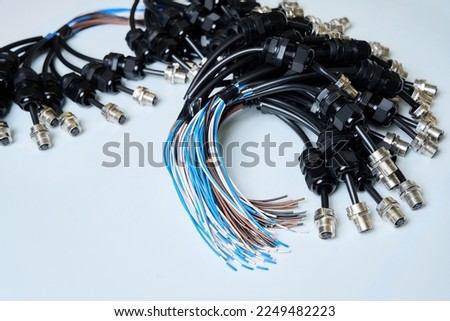 Wires with connectors attached for season connection Foto stock © 
