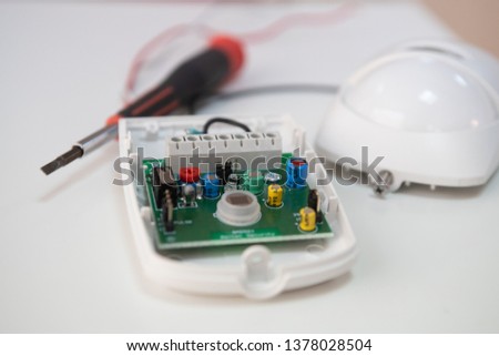 Wiring pir detector. detector electronics