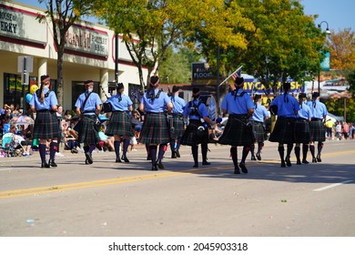 Wisconsin Dells, Wisconsin USA - September 19th, 2021: Group Of Bag Pipe And Drum Players From Madison Pipes And Drums Marched In Wa Zha Wa Fall Festival Parade.