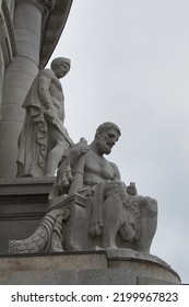 Wisconsin State Capitol Building Statues