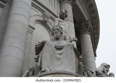 Wisconsin State Capitol Building Statues