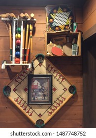 Wisconsin, USA; June 30, 2019: American Memorabilia And Old Objects Reflecting American Pastimes Are Used As Wall Decoration At The Famous Dave’s Restaurant In The Wisconsin Dells