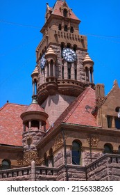 Wise County Courthouse In The Summer