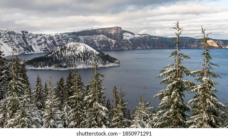 Wizard Island Crater Lake National Park 