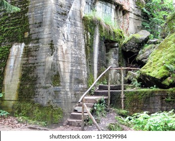 Wolfs Lair Wolfsschanze Wolfschanze Wilczy Szaniec Stock Photo ...