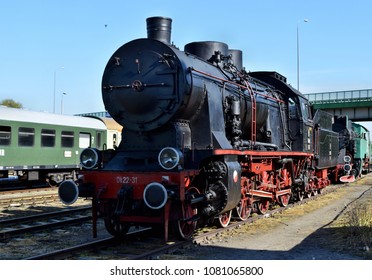 Historic Steam Locomotive Pacific Plm 231 Stock Photo 220924303 ...