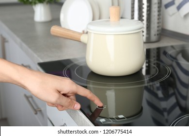 Cooktop Images Stock Photos Vectors Shutterstock