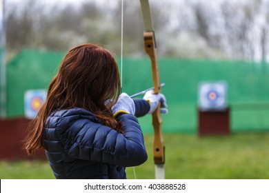 Woman Archer Shooting His Bow Outdoor Stock Photo 403888528 | Shutterstock