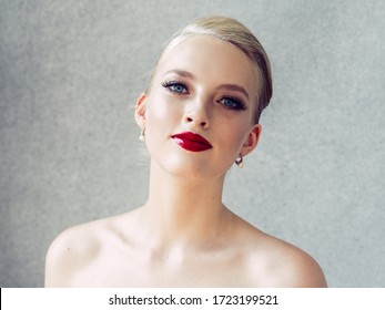 Rotes Gesicht Bilder Stockfotos Und Vektorgrafiken Shutterstock