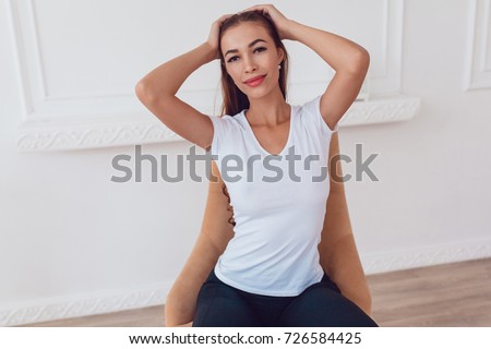 big boobs white t-shirt Big boobs white t-shirt
