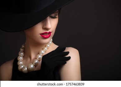 44,054 Lady Pearls Images, Stock Photos & Vectors 