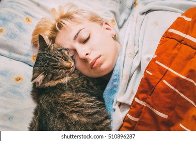 The Woman With The Cat, Sweet Sleep In Bed