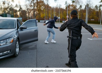 Woman Cop Running After Hooded Car Thief