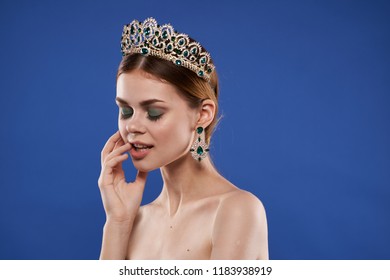 Woman Crown Tiara Queen Princess Blue Stock Photo 1170695488 | Shutterstock