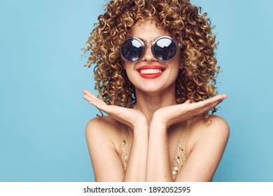 Woman Curly Hair Smile Red Lips Sunglasses Bare Shoulders 