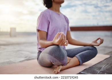 Woman Doing Meditation, Yoga And Hands For Peace Of Mind. Wellness, Zen And Exercise On Yoga Mat In The Morning In Urban City. Balance Lifestyle, Motivation And Spiritual Girl In Stress Relief Pose