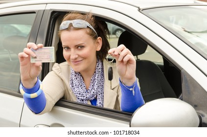woman with driving licence