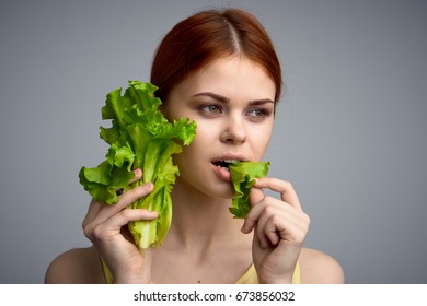 Woman Eating Lettuce Leaves Stock Photo 673856032 | Shutterstock