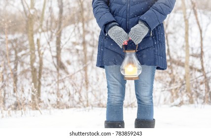 female fingerless gloves