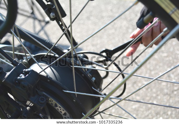 electric back wheel bike