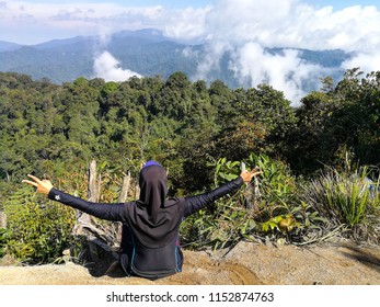 Woman Going Hiking Pahang Malaysia April Stock Photo Edit Now 1152874763