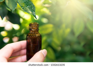 40,270 Hand essential oil Images, Stock Photos & Vectors | Shutterstock