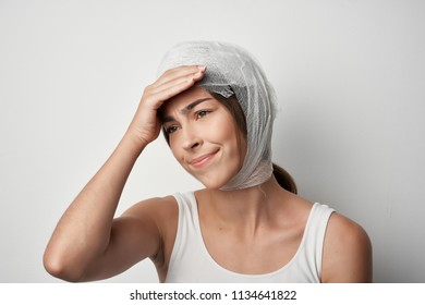   Woman With Headache Migraine Concussion                             