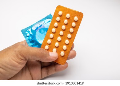 Pilule Contraceptive Images Stock Photos Vectors Shutterstock