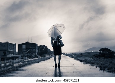 4,225 Lonely Woman Umbrella Images, Stock Photos & Vectors | Shutterstock