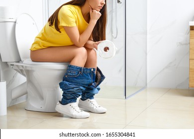 Girls pooping in toilet yamaha apxt2 old violin sunburst