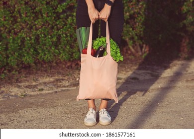 Woman With Pink Reusable Eco Bag With Fresh Bio Vegetables. Plant Based Vegan Diet Shopping. Healthy Food Clean Eating. Zero Waste, Plastic Free