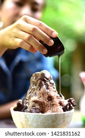 Woman Pouring Chocolate I'm On The Ice Bing Xu.