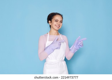 Woman In Rubber Gloves Pointing Fingers Aside At Copyspace